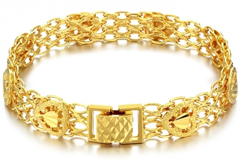 Декоративные браслеты из золота