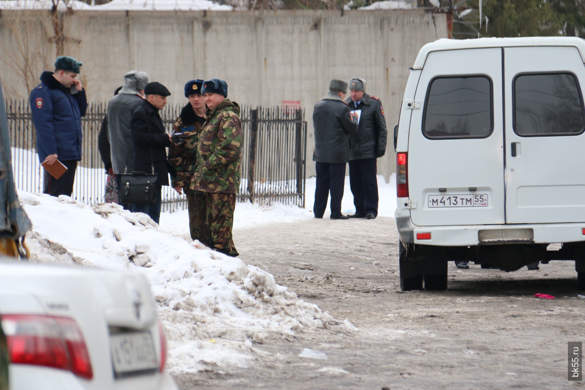 Новости омска сегодня происшествия криминал. Марьяновский стрелок в Омске. Марьяновские бои Омская область. Омская область Марьяновский дом интернат Башуров арестован.