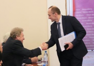 Омских министров и депутатов коронавирусом не запугать?